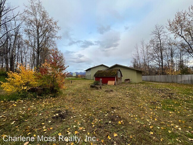 Building Photo - 4 br, 2 bath House - 3150 N Rib Road