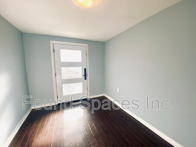 Building Photo - 342 Cope St