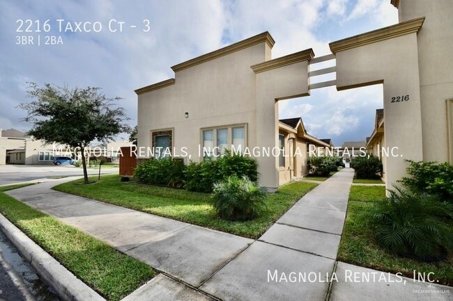 Building Photo - 2216 Taxco Ct