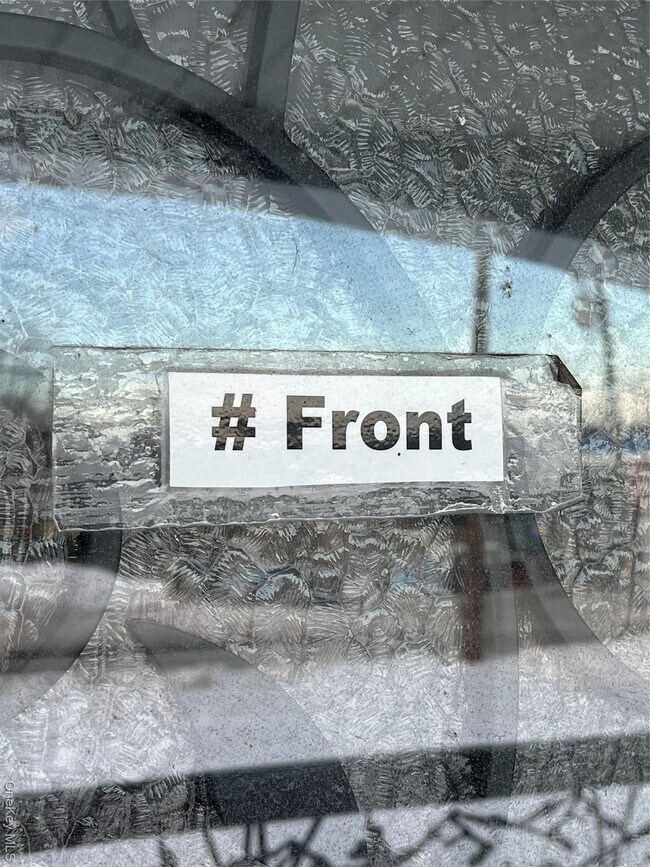 Foto del edificio - 40 Katrina Falls Rd