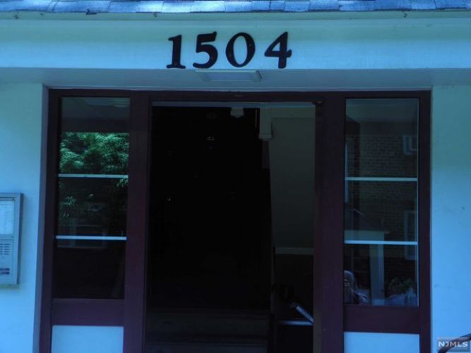 Primary Photo - 1504 Terrace Cir