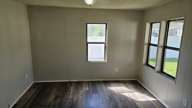 Living Room - 260 Nova St
