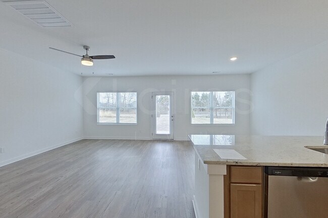 Building Photo - 6144 Taramore Ln NW
