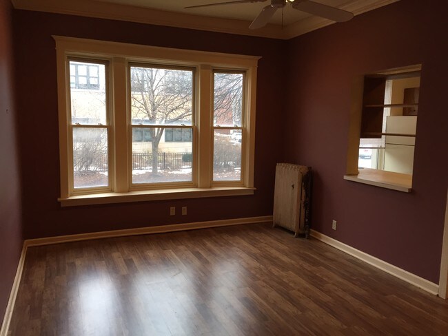 Building Photo - 5401 S Ridgewood Ct