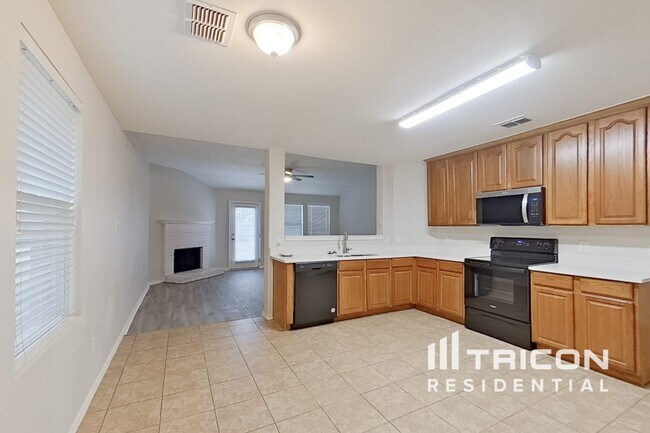 Foto del edificio - 1242 Yukon Dr