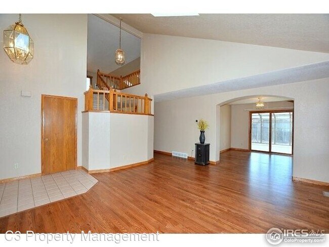 Building Photo - 4 br, 4 bath House - 2603 Pasquinel Dr