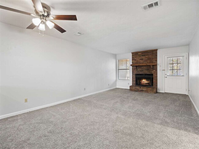 Building Photo - 3209 Oriole Ct