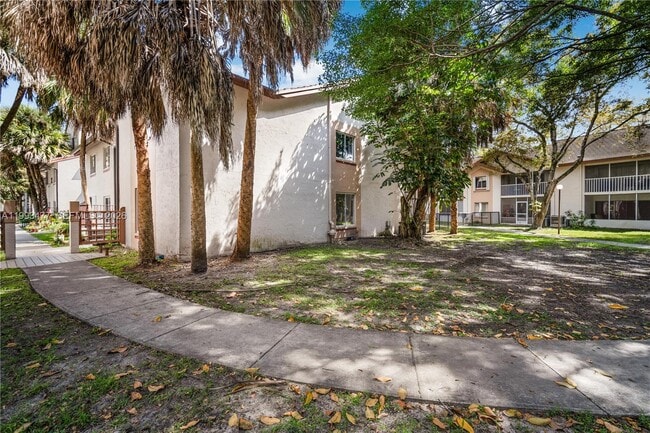 Building Photo - 13924 SW 90th Terrace