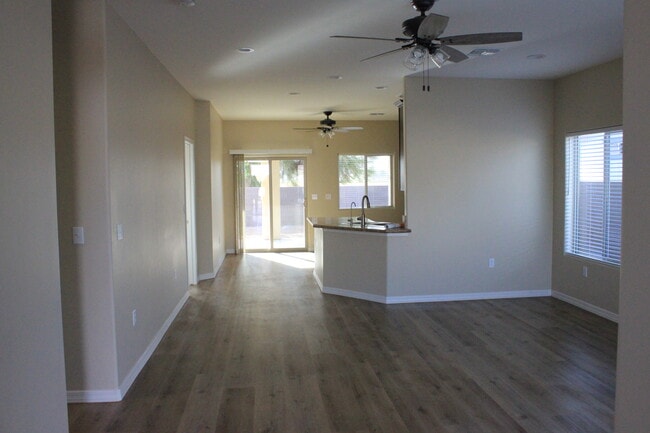 Building Photo - 9847 Prescott Dr