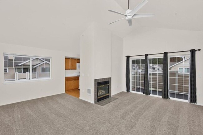 Foto del edificio - Bothell Hidden Creek 2BD/2BA Home