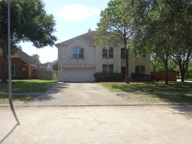 Building Photo - 515 Plantain Ln