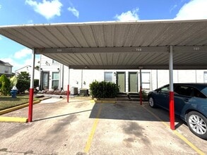 Building Photo - 8643 Village of Fondren