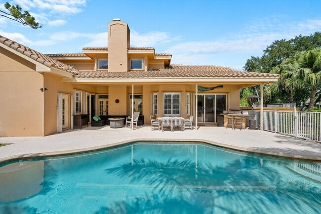 Foto del edificio - 8738 Marlamoor Ln