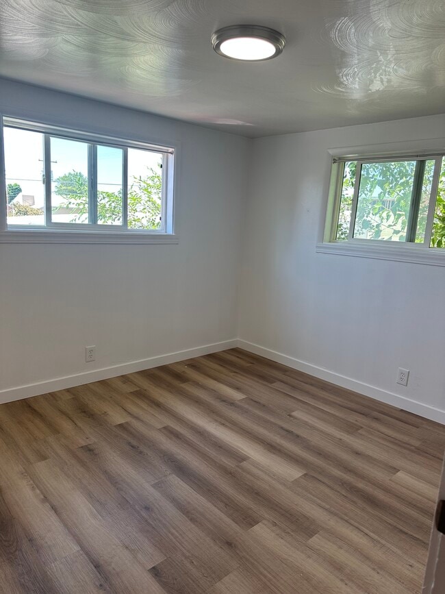 Foto del edificio - Paul 2 bedroom with garage