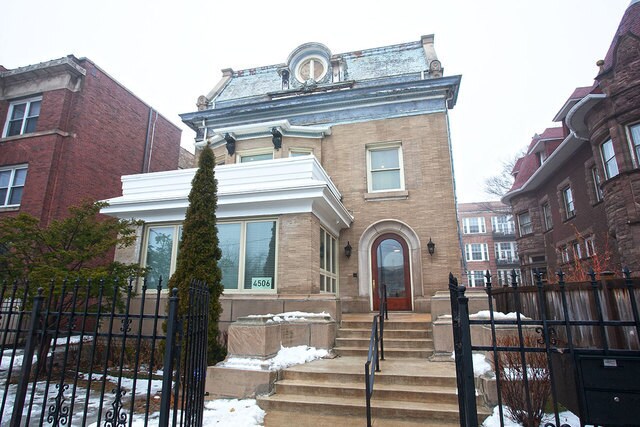 Primary Photo - 4506 N Sheridan Rd