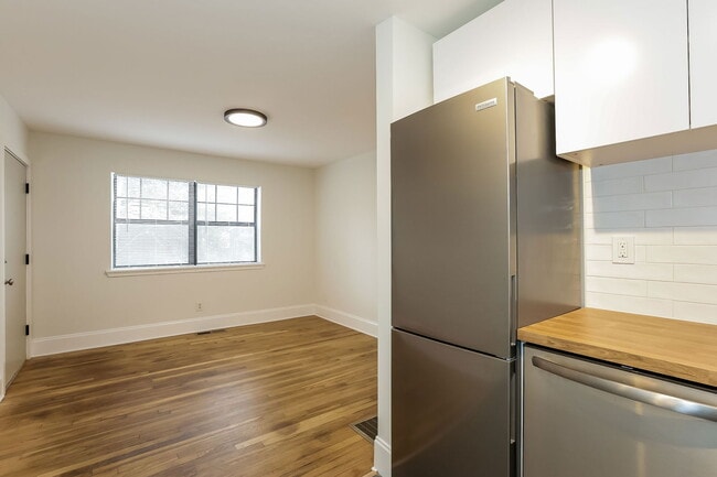 Photo - 755 St Charles Ave NE Apartment