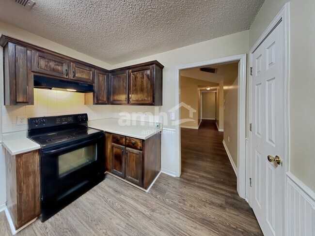 Building Photo - 1515 Morning Glory Way