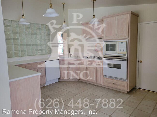 Building Photo - 3 br, 2 bath House - 10119 Asher St