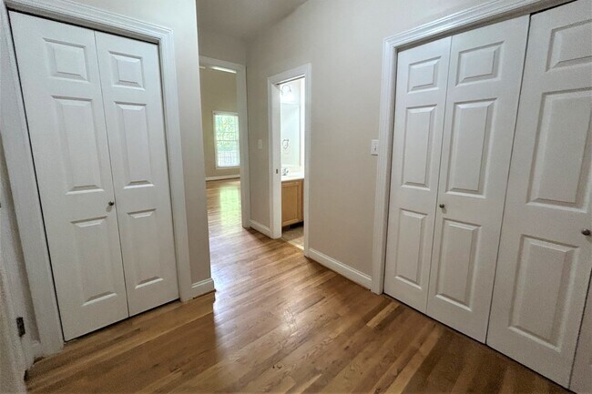 Building Photo - 312 Great Smokey Mountain Dr