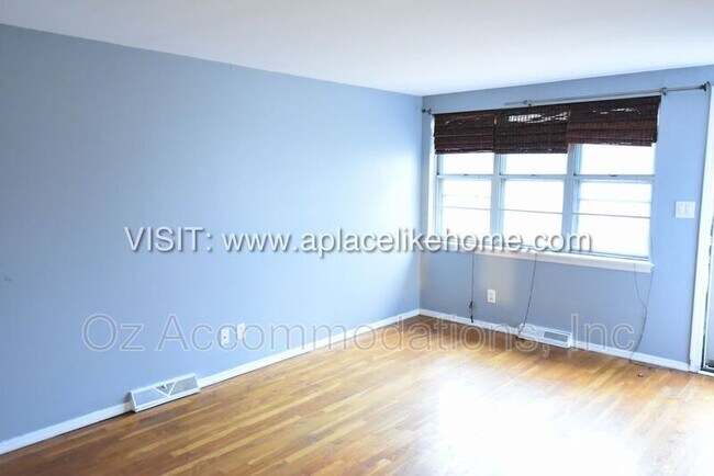 Foto del edificio - 5311 NE Barnes Ave