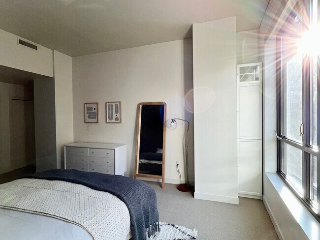 Main Bedroom - 922 NW 11th Ave
