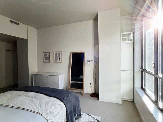 Main Bedroom - 922 NW 11th Ave