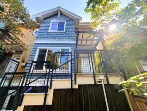 Building Photo - 7410 4th Ave NE