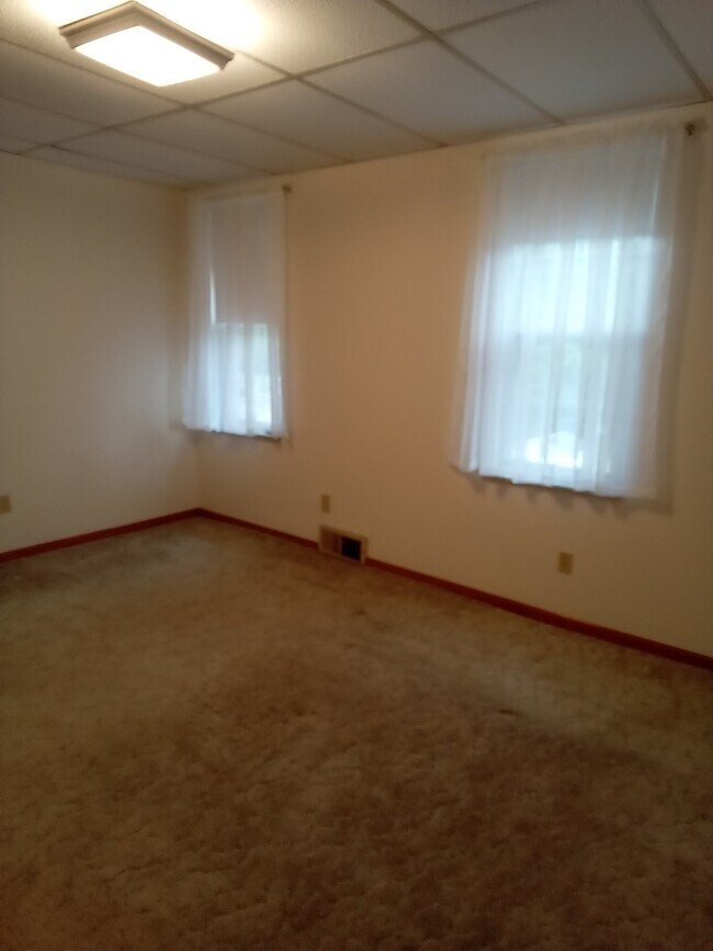 Building Photo - 4820 3rd St