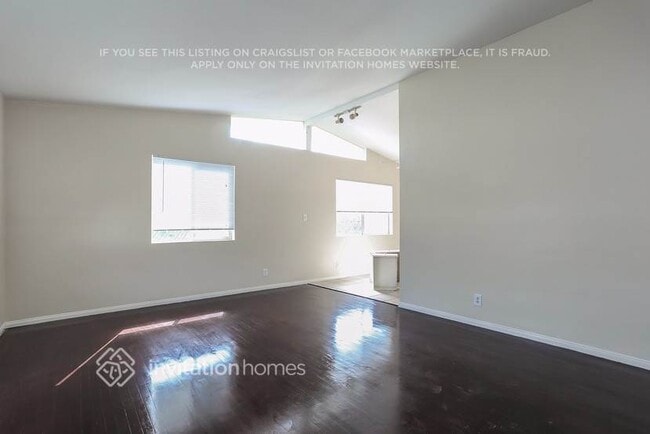 Building Photo - 1135 Erica St