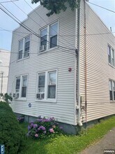 Building Photo - 122-124 Buffalo Ave