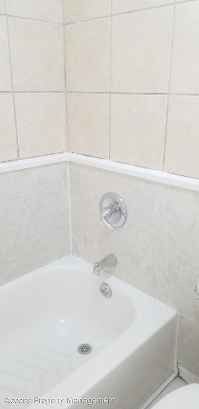 Foto del edificio - 1 br, 1 bath House - 718 First St.