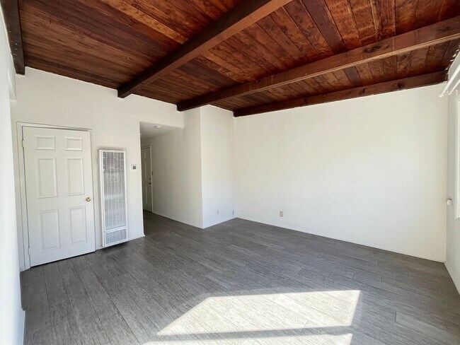 Foto del edificio - 1424 Ocean Avenue