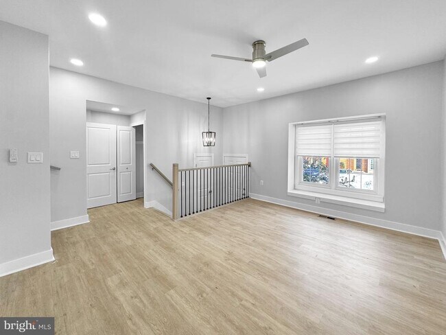 Foto del edificio - 10444 Malone Ct