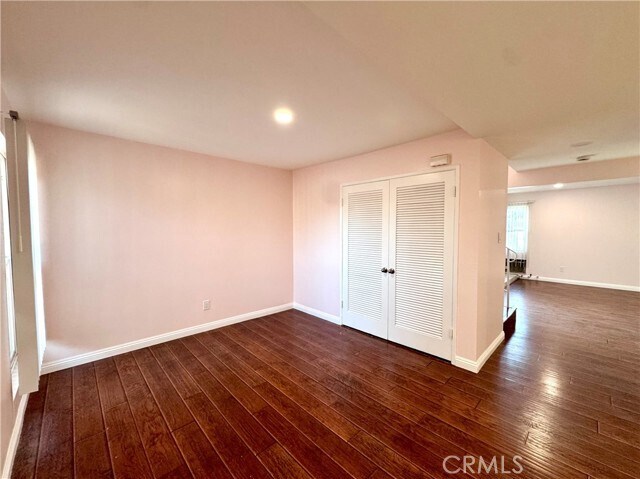 Foto del edificio - 14292 Red Hill Ave