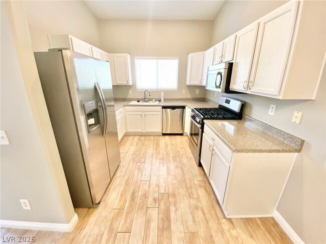 Building Photo - 2153 Jade Creek St