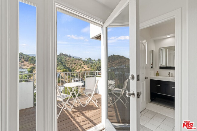 Building Photo - 6389 La Punta Dr