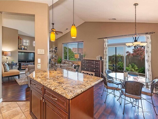 Building Photo - 1691 Iron Mountain Dr