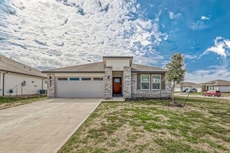 Building Photo - 1610 Bear Spring Dr