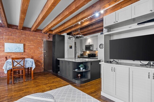 Foto del edificio - 121 Fulton St