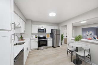 Building Photo - Glens of Bloomfield