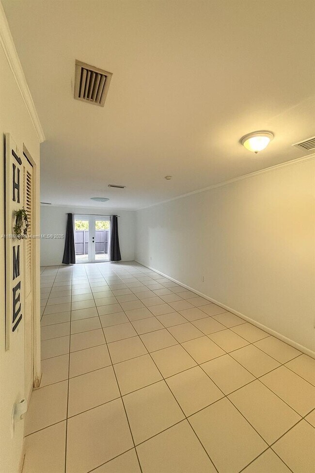 Foto del edificio - 401 SW 109th Ave