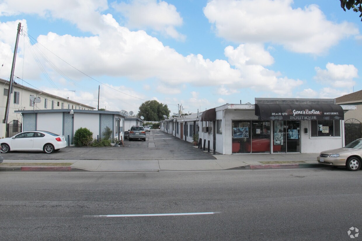 315321 W Carson St, Carson, CA 90745 Apartments in Carson, CA