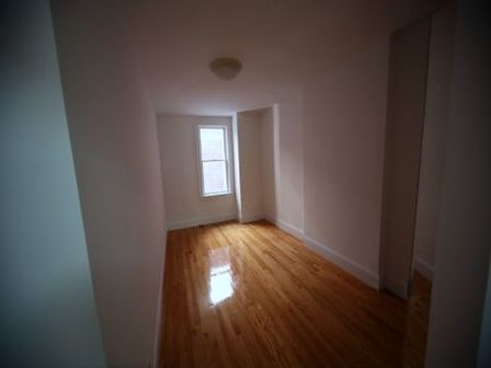 Building Photo - 1504 8th Ave