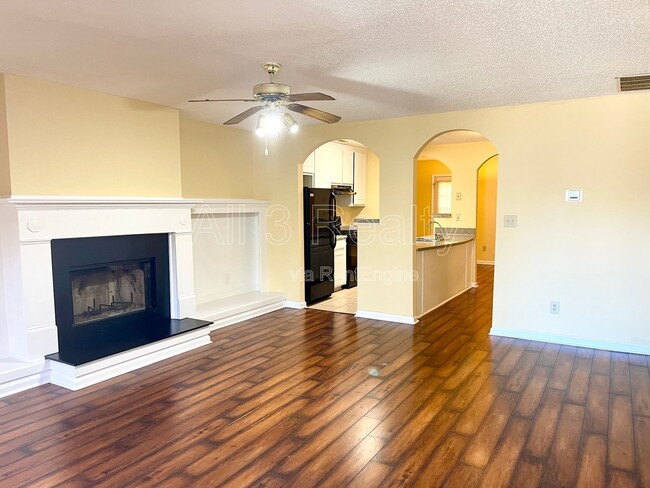 Foto del edificio - 8192 Hynds Springs Ln