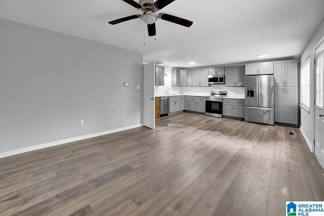 Building Photo - 1051 Ivy Creek Trail