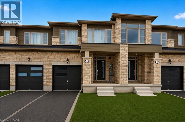 Building Photo - 9 Admiral Rd