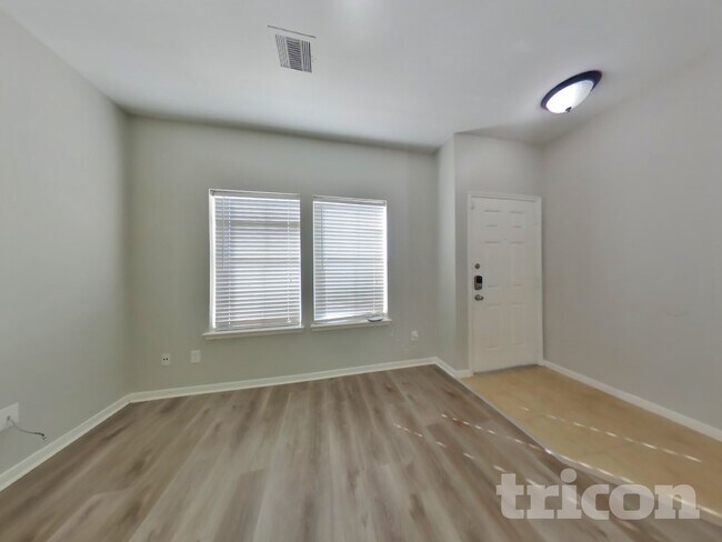Building Photo - 20503 Providence Point Dr