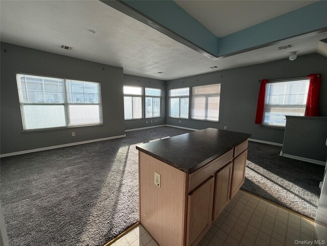 Building Photo - 2-44 Beach 77th St