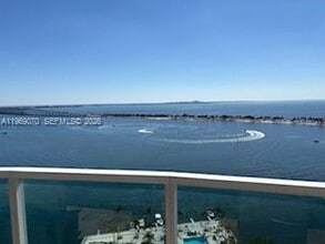 Building Photo - 2101 Brickell Ave