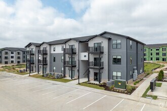 Building Photo - Hearthstone at Autumn Hollow